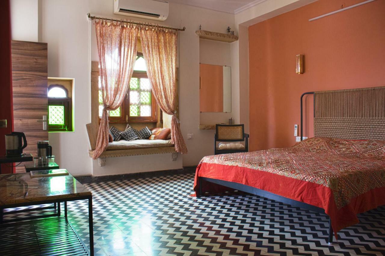 Jaisal Castle Homestay Jaipur Exteriör bild